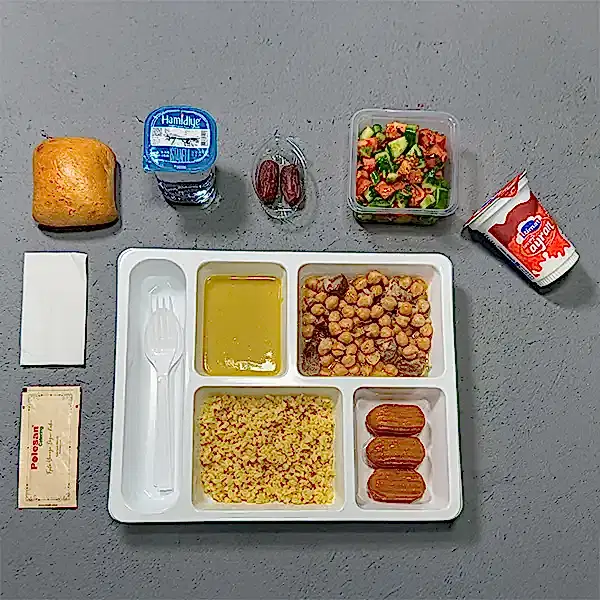 İyi Bir Tabldot Yemek Hizmeti için Hangi Özelliklere Bakmalısınız?