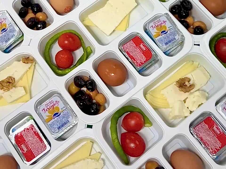 Tabldot Kahvaltı Tabağı Nedir? İçeriğinde Neler Bulunur?